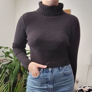 Black Cropped Turtleneck